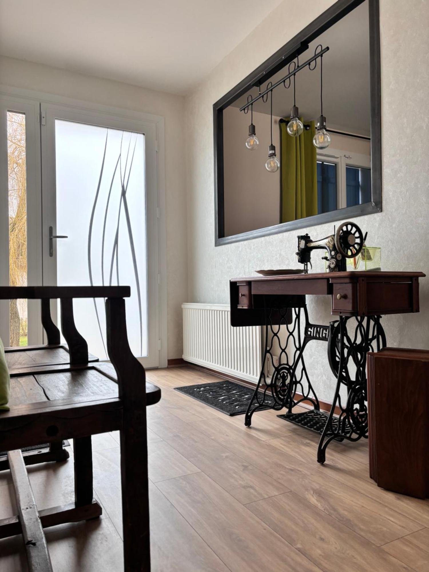 Villa Le Bleu de B. à Saint-Etienne-en-Bresse Extérieur photo